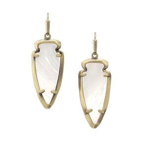 NWT Kendra Scott beautiful earrings